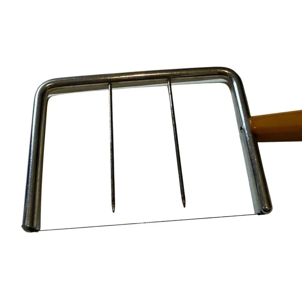Vintage Cheese Cutter Wire Cake Slicer Yellow Bakelite Handle